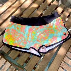 Cute Hurley Boardshorts Womens Small